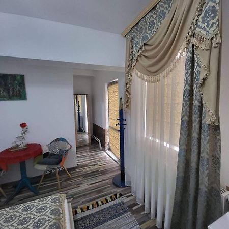Hotel Amaraz Center Sibiu Esterno foto