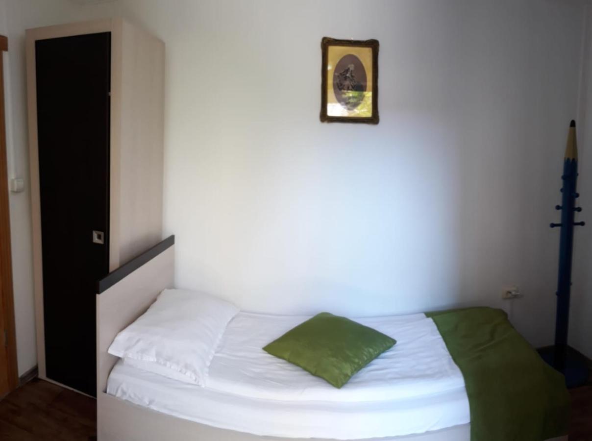 Hotel Amaraz Center Sibiu Esterno foto