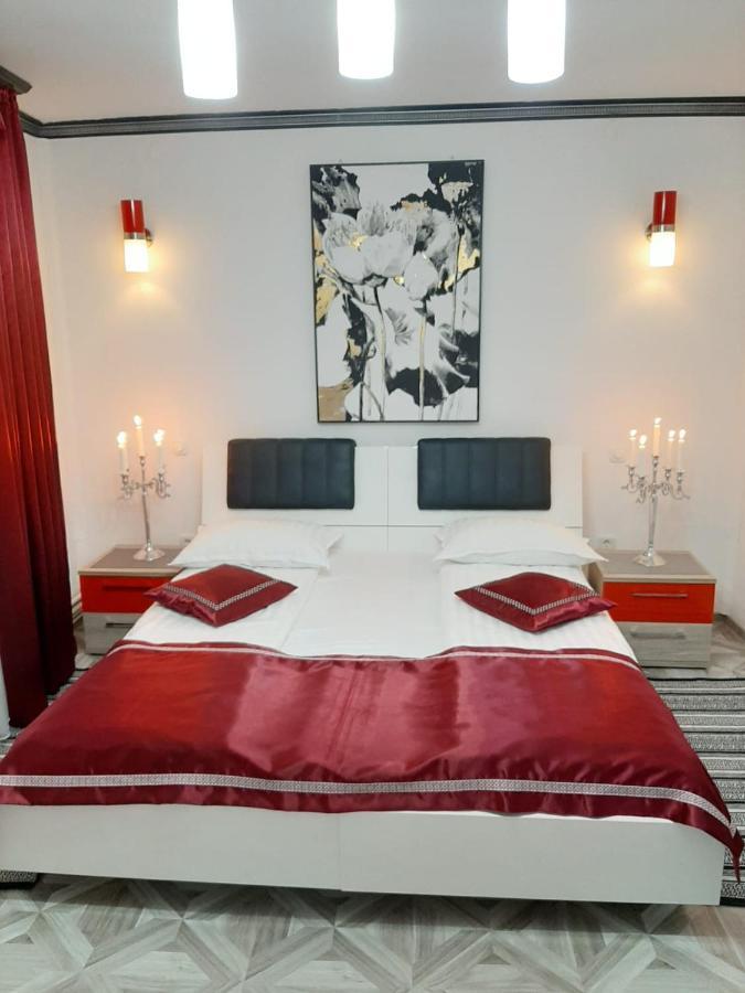 Hotel Amaraz Center Sibiu Esterno foto
